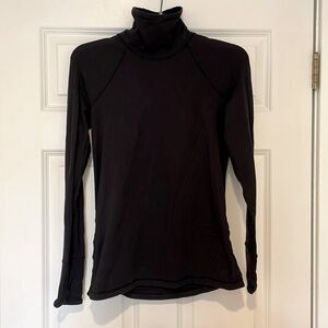 Lululemom black turtleneck